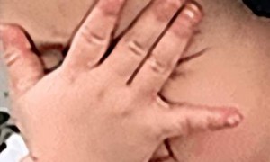 库克被曝最早明年让位CEO，“苹果AI已落后同行2年”