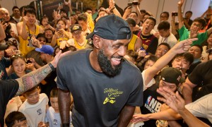 耐克“大象转身”比想象更快